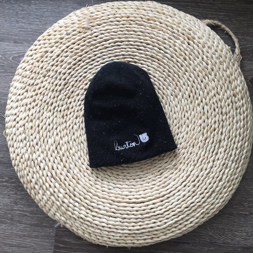 Burton reversible beanie